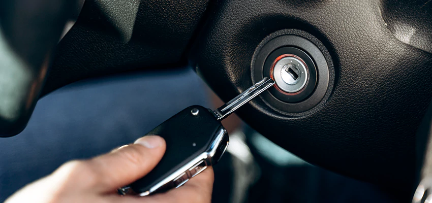 Car Key Replacement Locksmith in Golden Hills, California