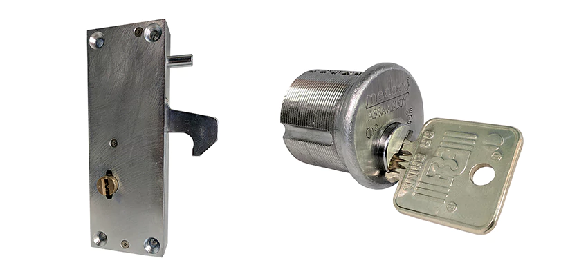 RR Fence Gates Brink Locks Repair in Golden Hills, California