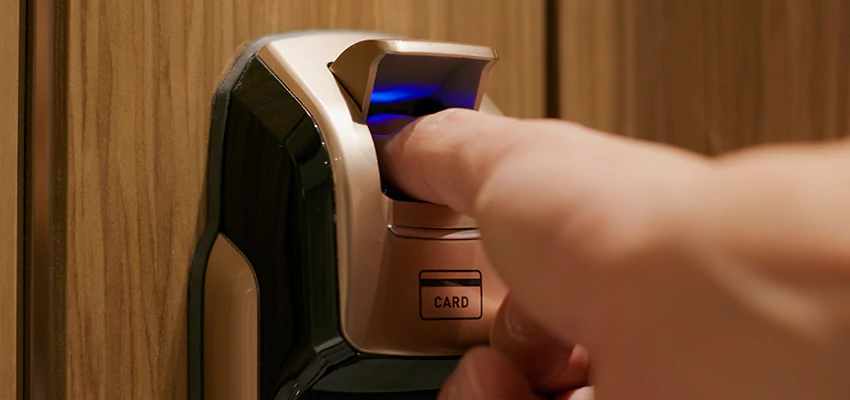 Locksmith Company For Window Lock Installation in Golden Hills, California