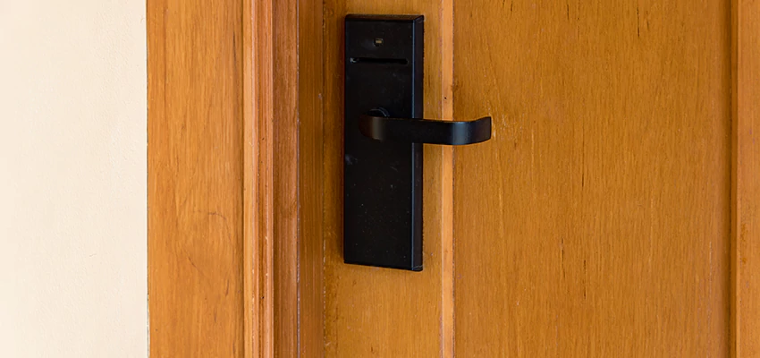 Quick Response Locksmith For Lock Repair in Golden Hills, California