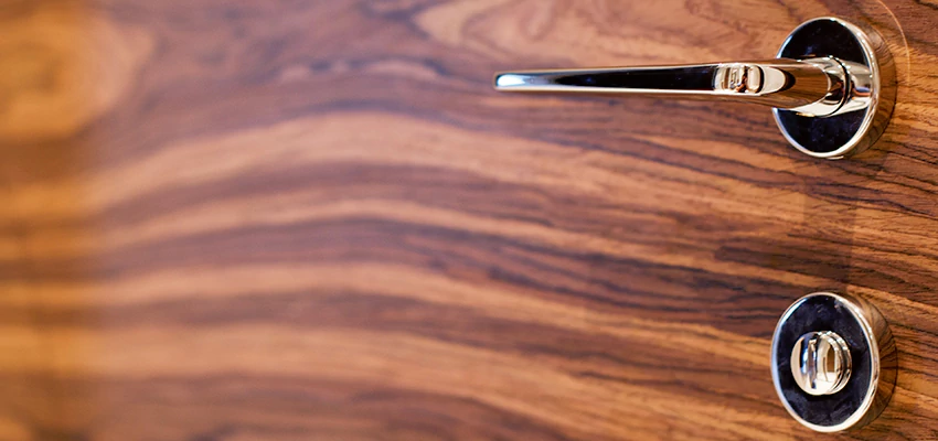 On Demand Locksmith For Key Fobs Repair in Golden Hills, California